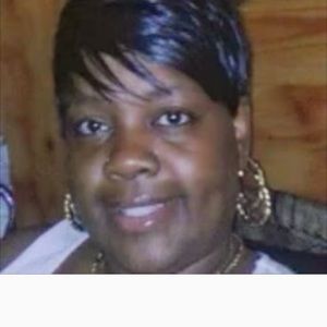 Meet your Posher, Peaches